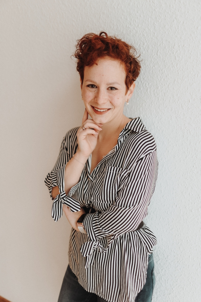 Nadine Schwarzer - vielseitig, kreativ, zuverlässig - deine virtuelle Assistenz